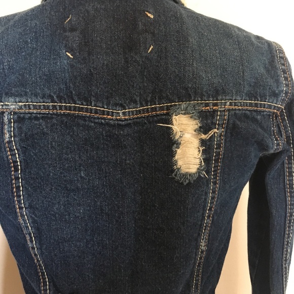 Rue 21 distressed denim jean jacket small - Picture 5 of 7